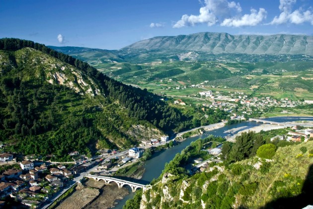 Албания запускает первую электростанцию, работающую на отходах