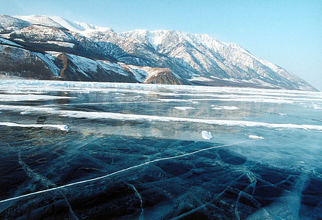 Акция "Чистый лёд Байкала" стартовала в Забайкальском нацпарке