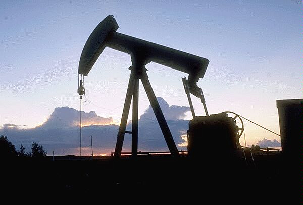Россия в ближайшем будущем может потерять первое место по добыче нефти