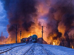 Возбуждено уголовное дело по факту возгорания цистерн с газовым конденсатом в Кирове